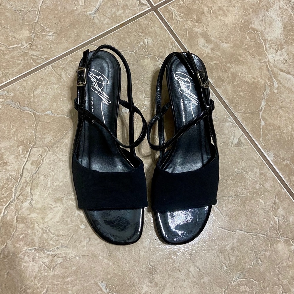 Donald j pliner sandals